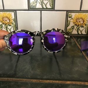 DIFFeyewear Purple Dime Sunglasses